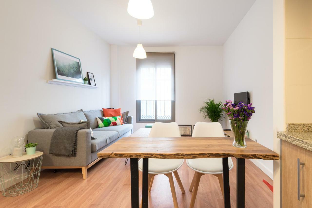 Homely Malaga Plaza Montano Ngoại thất bức ảnh