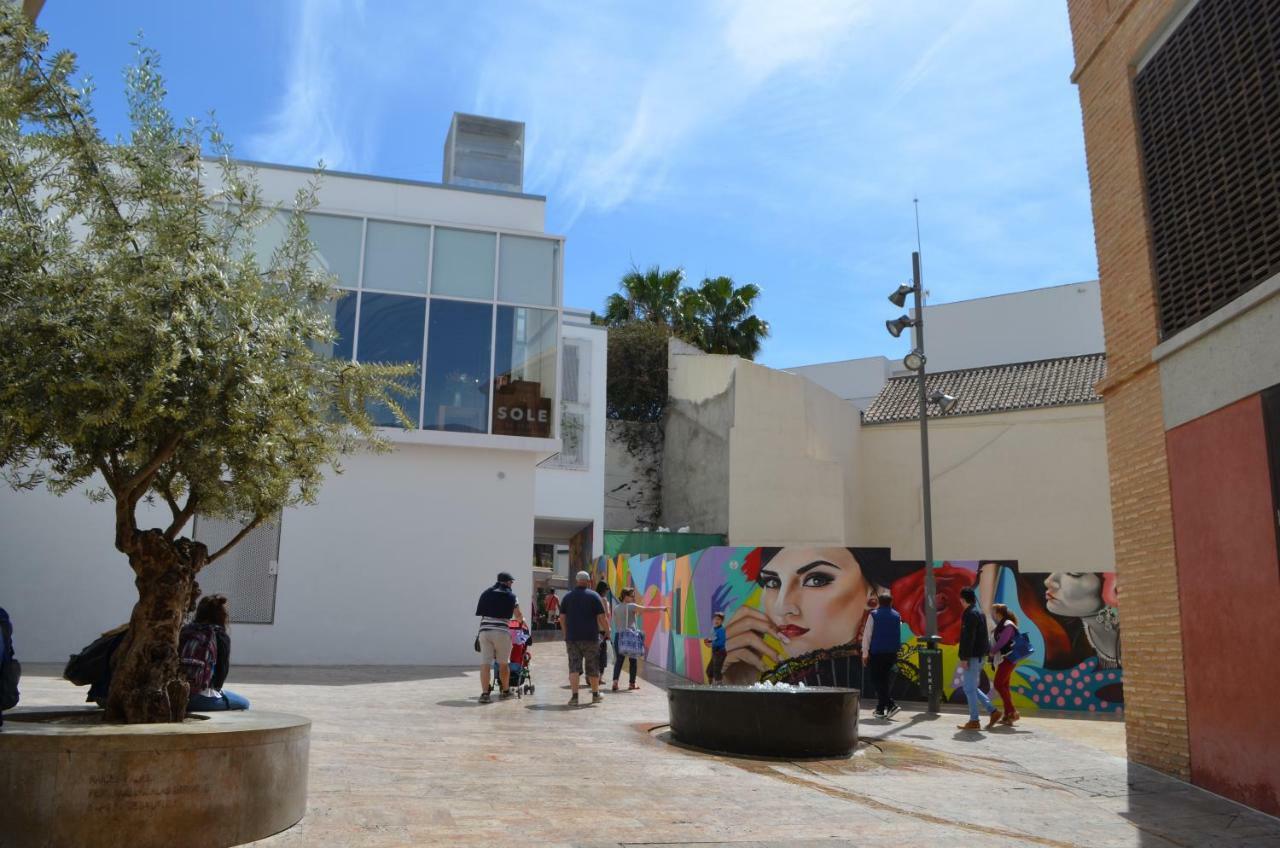 Homely Malaga Plaza Montano Ngoại thất bức ảnh